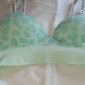 Victoria  Secret bralette